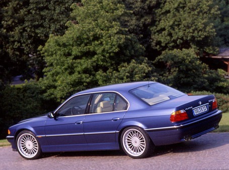 Фото в бортжурнале BMW 5 series (E34)