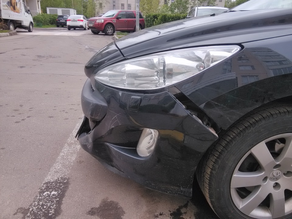 Кура на Lacetti — Peugeot 308 (1G), 2010 года | ДТП | DRIVE2