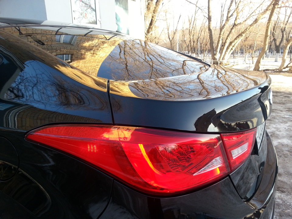 Установка спойлера. — Hyundai Elantra (5G), 1,6 л, 2013 года | тюнинг ...