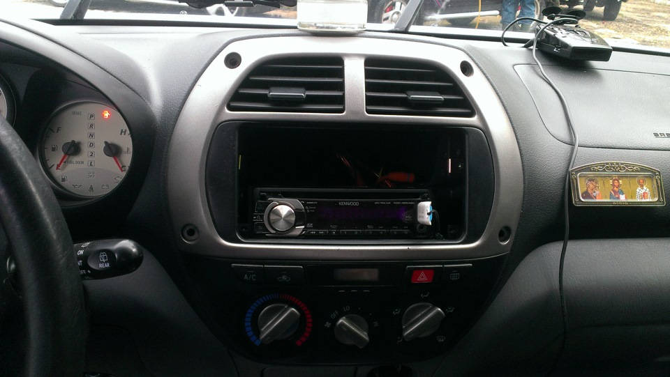 . — Toyota RAV4 (II)