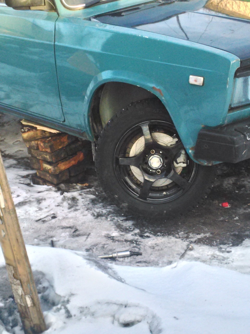 Зеленые рычаги "турботема" — Lada 2107, 1,5 л, 2004 года | тюнинг | DRIVE2