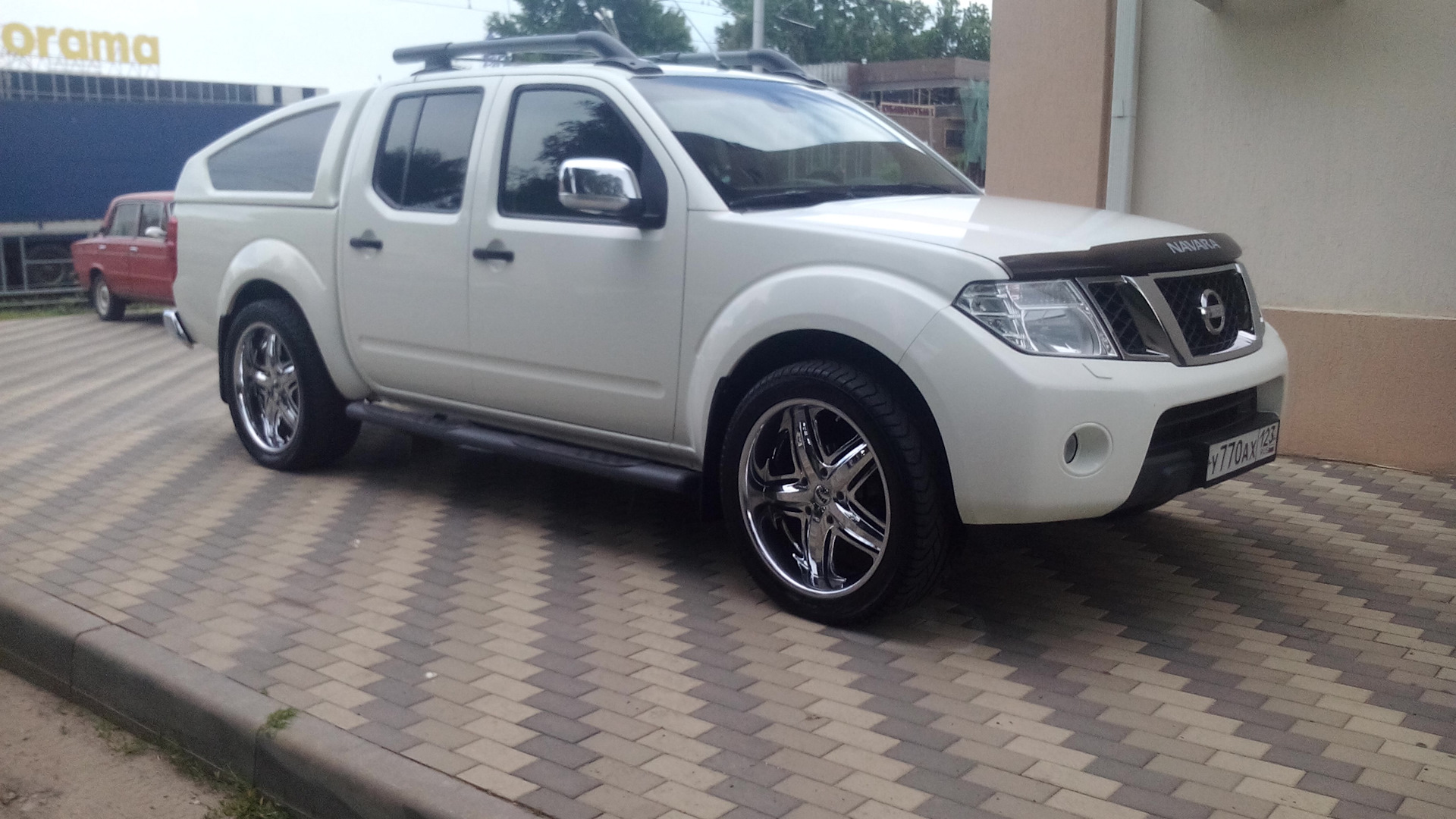 nissan navara r22