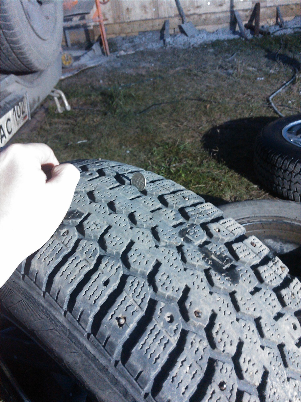 Резина на продажу 215/65 R16 — Suzuki Grand Vitara (1G), 2,5 л, 2000 ...