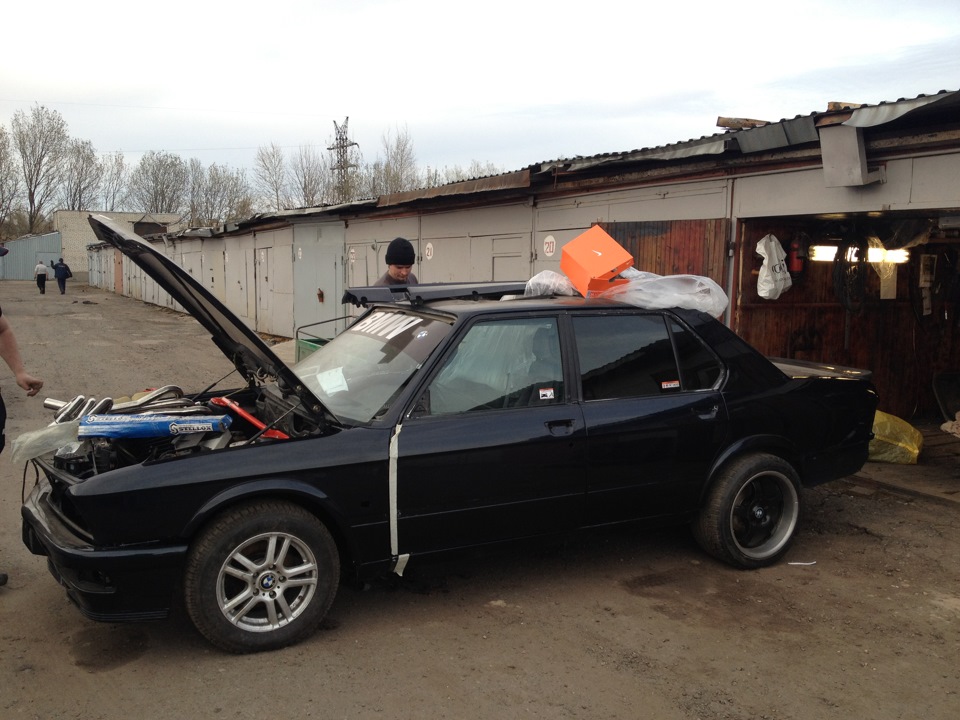 Фото в бортжурнале BMW 3 series (E21)