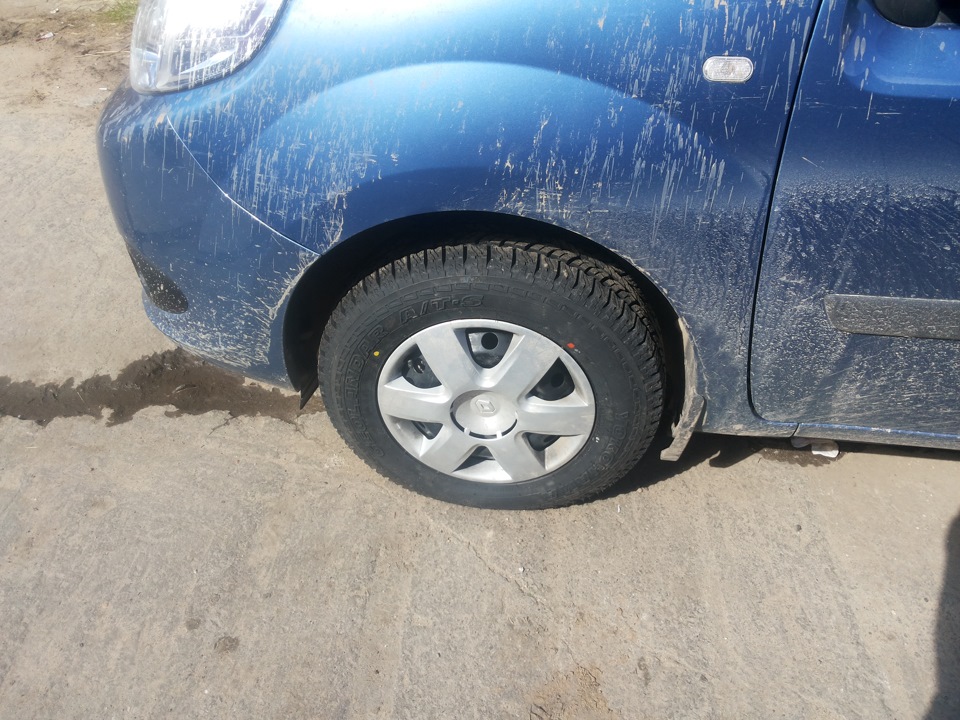 Резина 205 × 70 r 15 — Renault Kangoo (2013), 1,6 л, 2014 года | шины ...