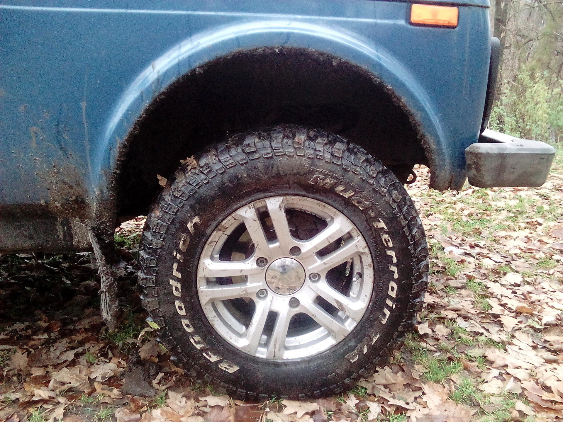 R15 на ниву. 215/75r15 BFGOODRICH Нива. 215/75 R15 на ниву. BFGOODRICH all Terrain 205/70 r15 на ниву. 215/75/15 BFGOODRICH all-Terrain Нива.