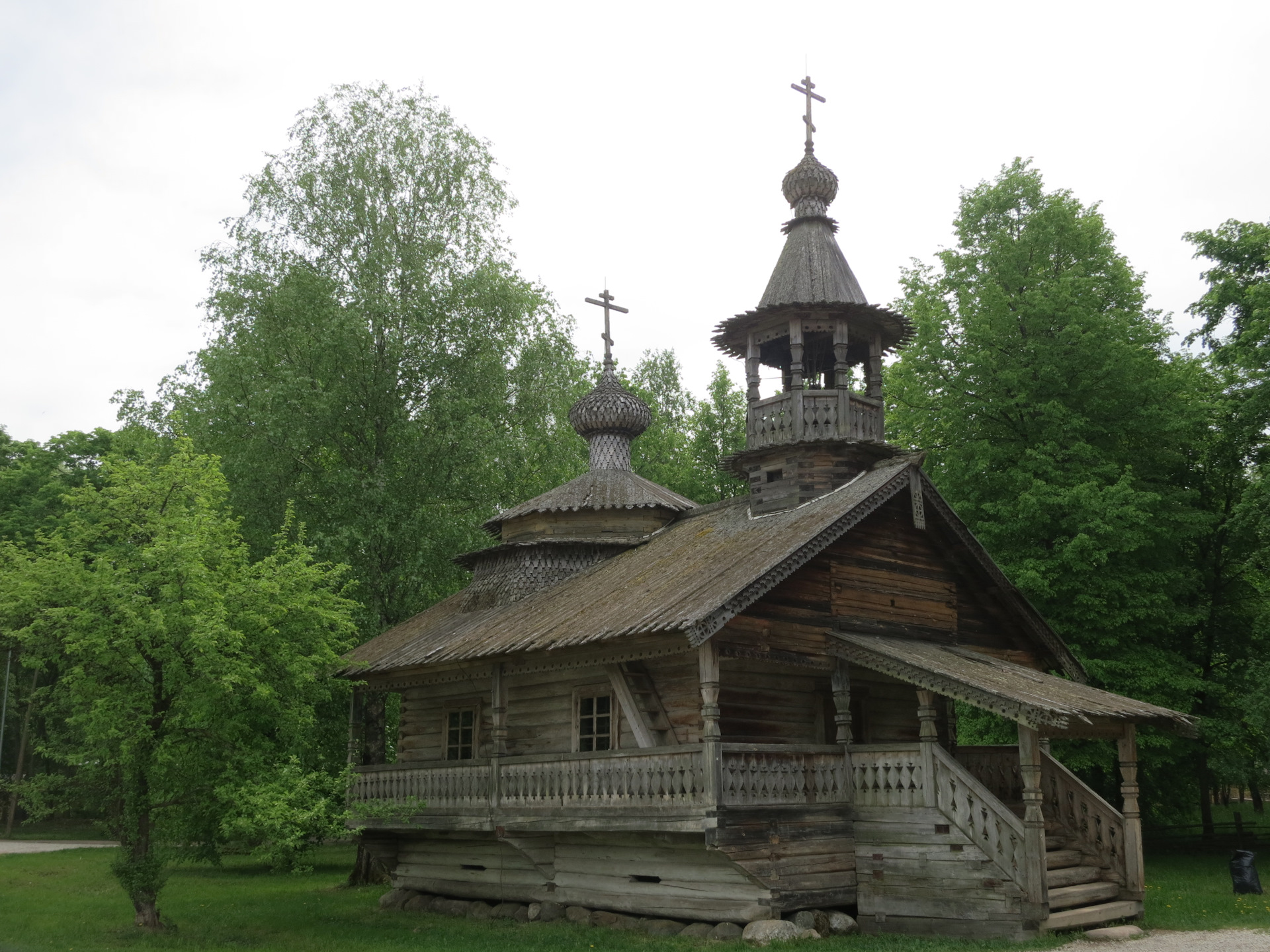 Где переночевать в новгороде. Витославицы Великий Новгород. Церковь Рождества Богородицы из села передки. Музей деревянного зодчества в Великом Новгороде. Церковь Рождества Богородицы 1539 года.