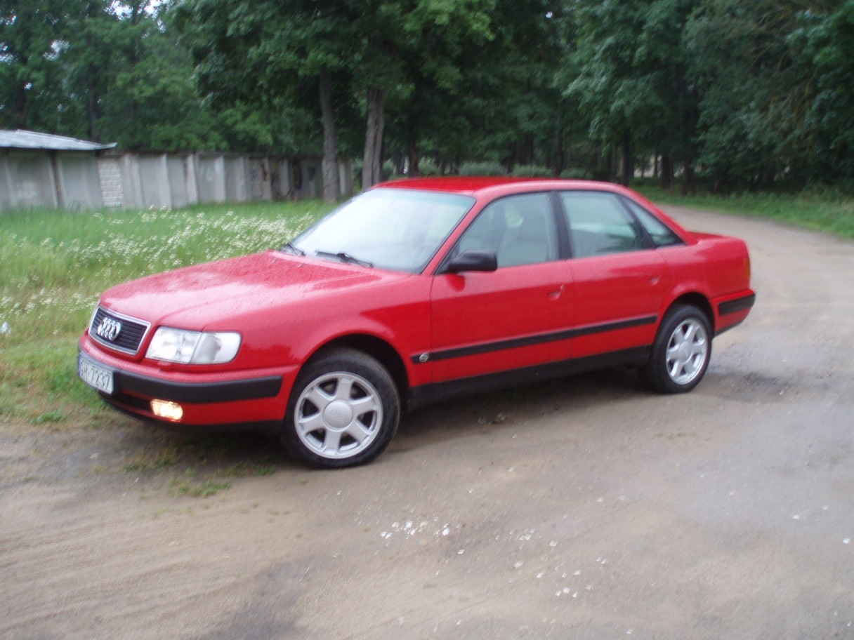 Купить с4 в беларуси. Ауди 100 красная. Audi 100 c4 1992. Ауди 100 в 45 кузове красная. Ауди 100 с4 красная.