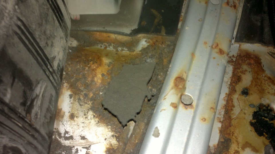 Кузовная неприятность — Mercedes-Benz E-class (W210), 2,3 л, 1996 года ...