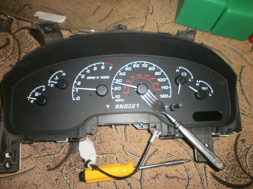 Стрелки приборов от Ford Explorer+Шкалы приборов — Lada 21073, 1,5 л ...