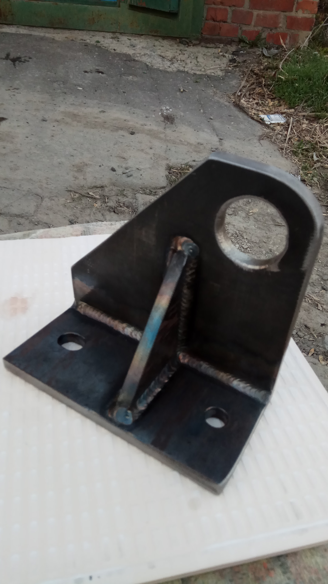 Буксировочная проушина — Suzuki Grand Vitara (2G), 2,4 л., 2008 года ...