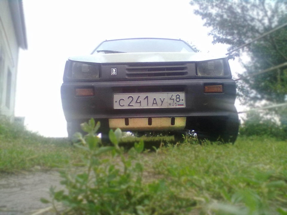 Покрашена защитка в белый цвет — Lada 1111 Ока, 0,6 л., 1994 года ...