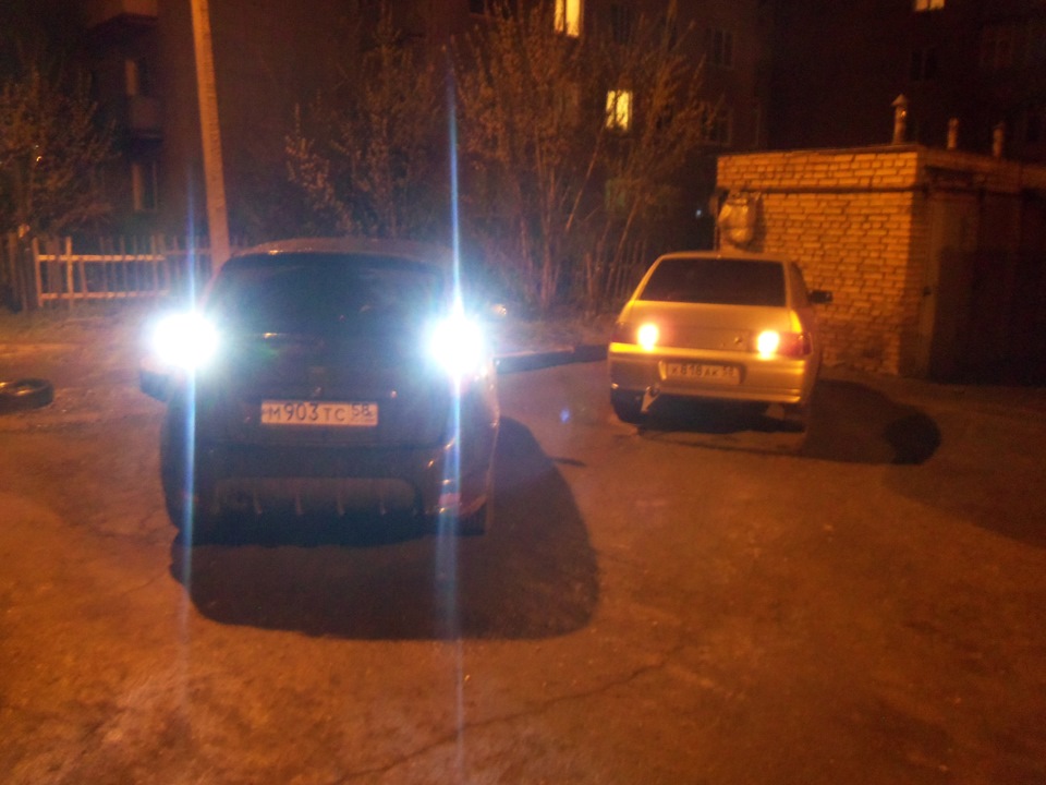 Яркие лампы в задний ход — Lada Калина Спорт (1G), 1,4 л, 2009 года ...