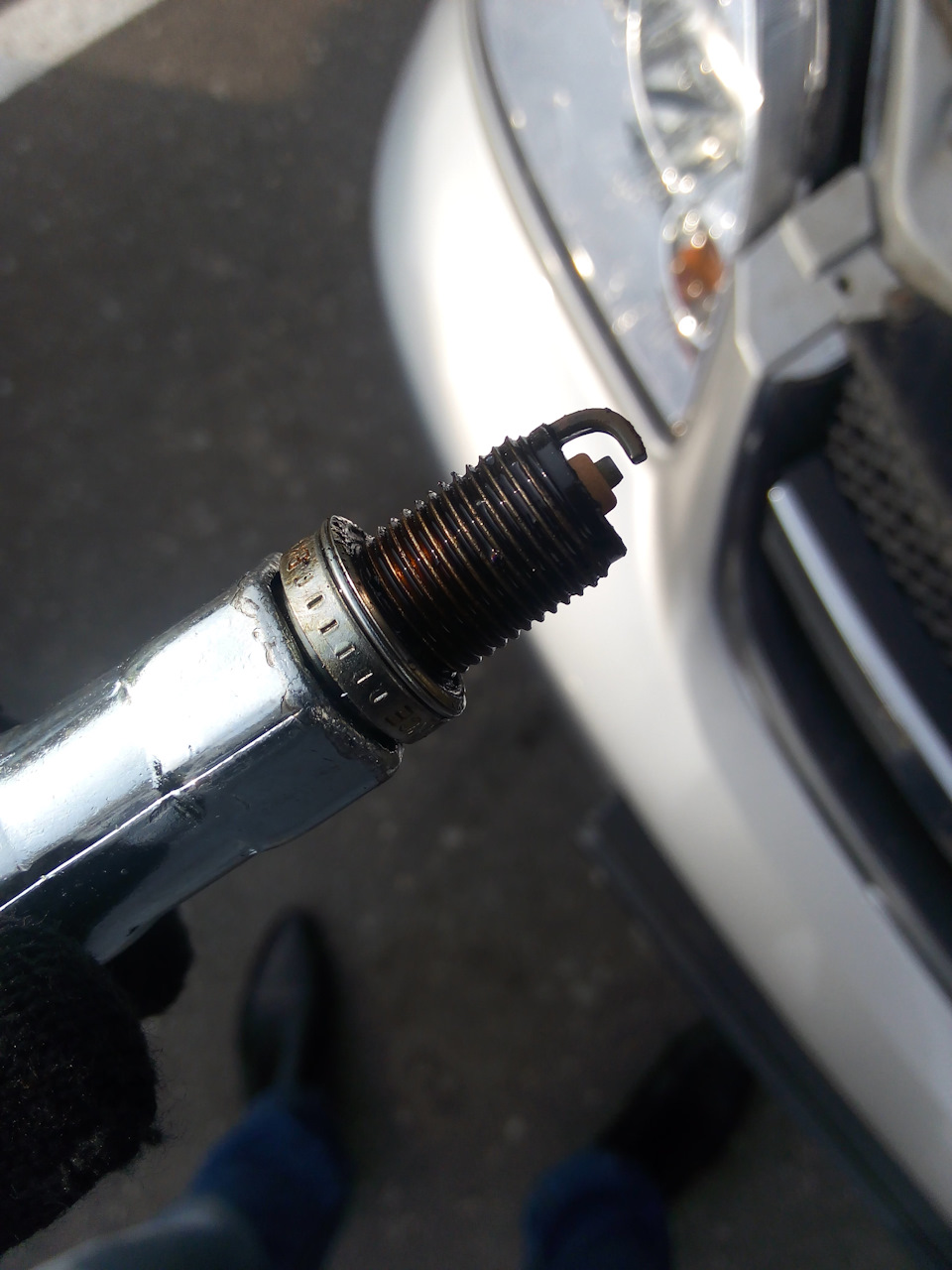 Че за х… свечи плавают в масле! — Chevrolet Lacetti Sedan, 1,6 л., 2008 ...