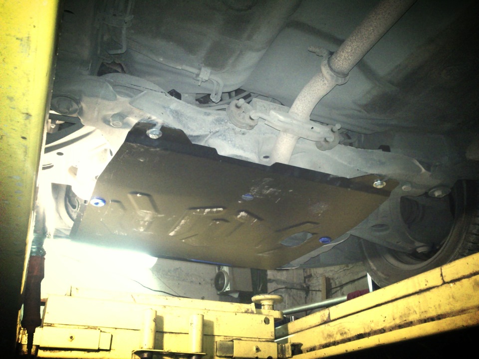 Установка защиты картера — Hyundai Getz, 1,4 л, 2005 года | визит на ...