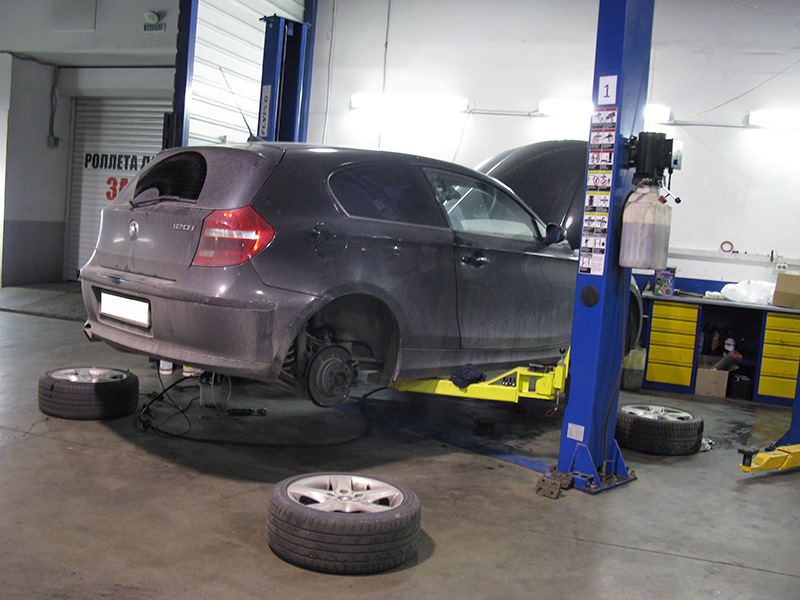 БМВ 120i Е81 Течь тормозной жидкости — Автоцентр ПИК на DRIVE2