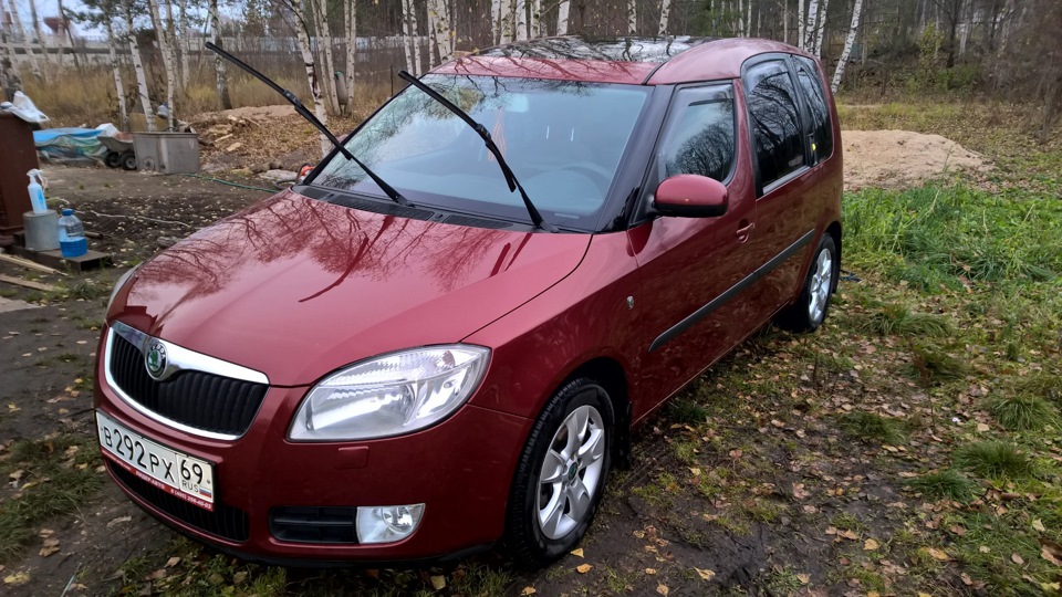 Помылся ) — Skoda Roomster, 1,6 л., 2007 года другое DRIVE2