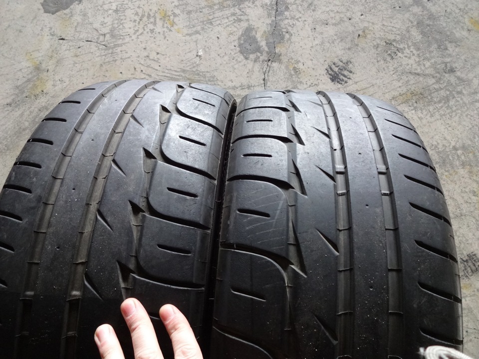 Bridgestone Nextury. Автомобильная шина Bridgestone potenza re11 225/40 r19 93w летняя. Kingstar sk10 225/40 r18 92w.