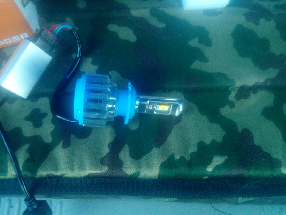 сами лампочки в живую — KIA Sorento (1G)