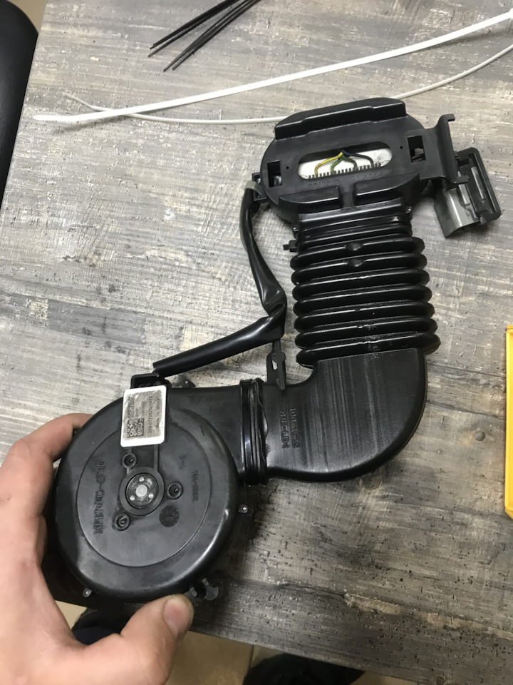 Гофра подогрева/ вентиляции на Land Rover Range Rover (3G). | 1 400 ₽ в ...