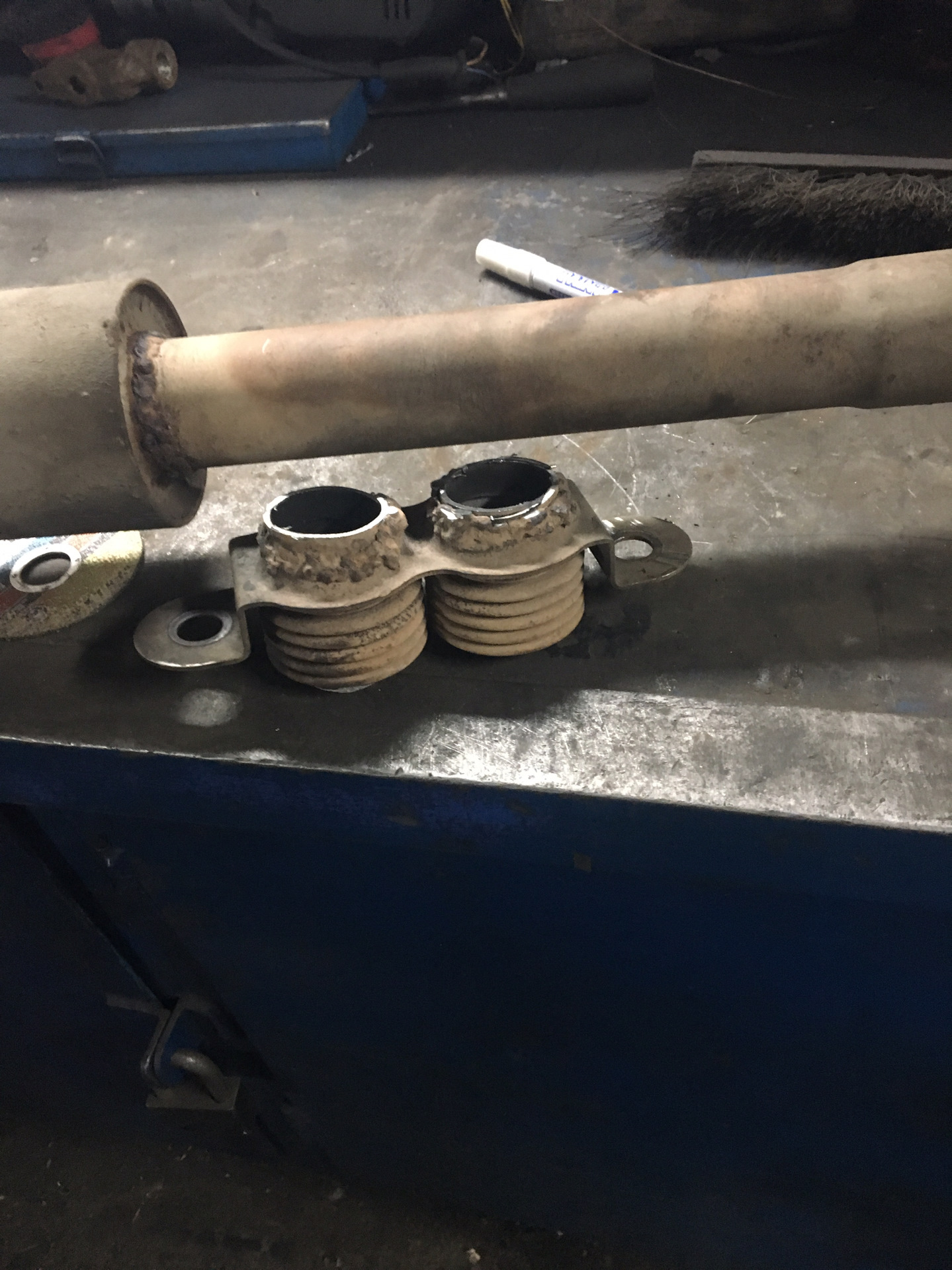 Ремонт гофр глушителя 1.8 agn — Volkswagen Golf Mk4, 1,8 л, 1998 года ...