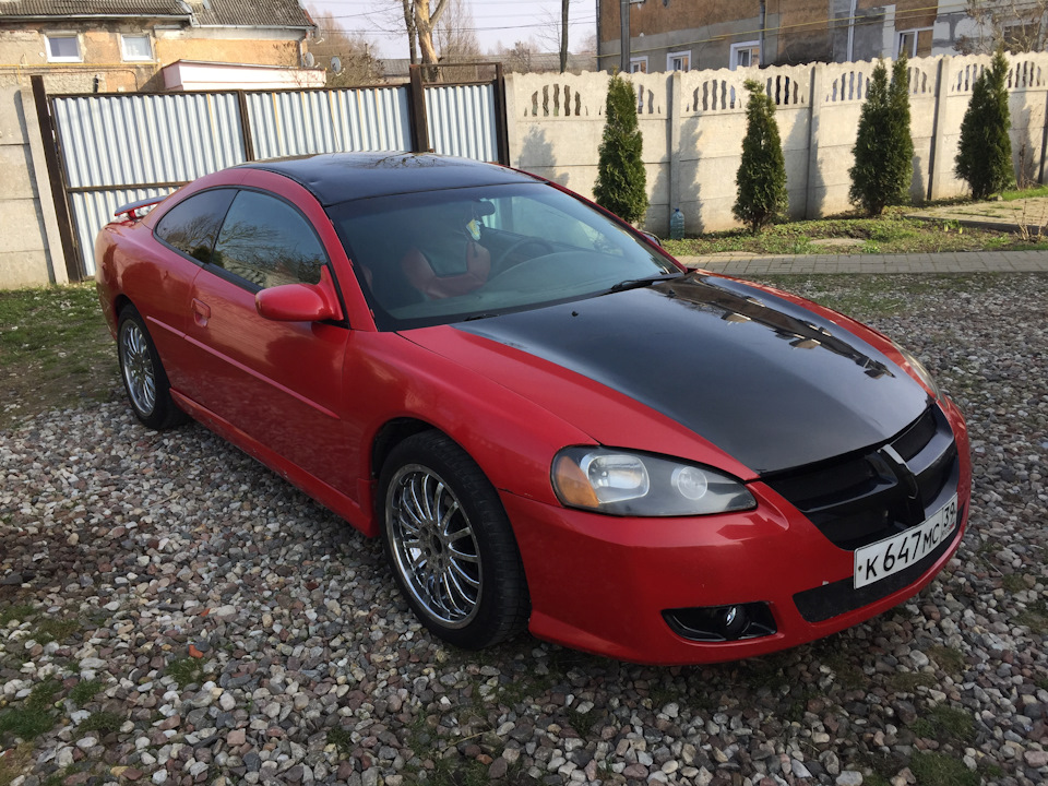 Dodge Stratus 2