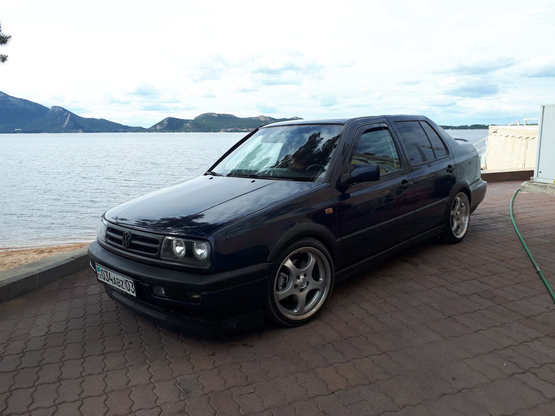 VW Vento vr6