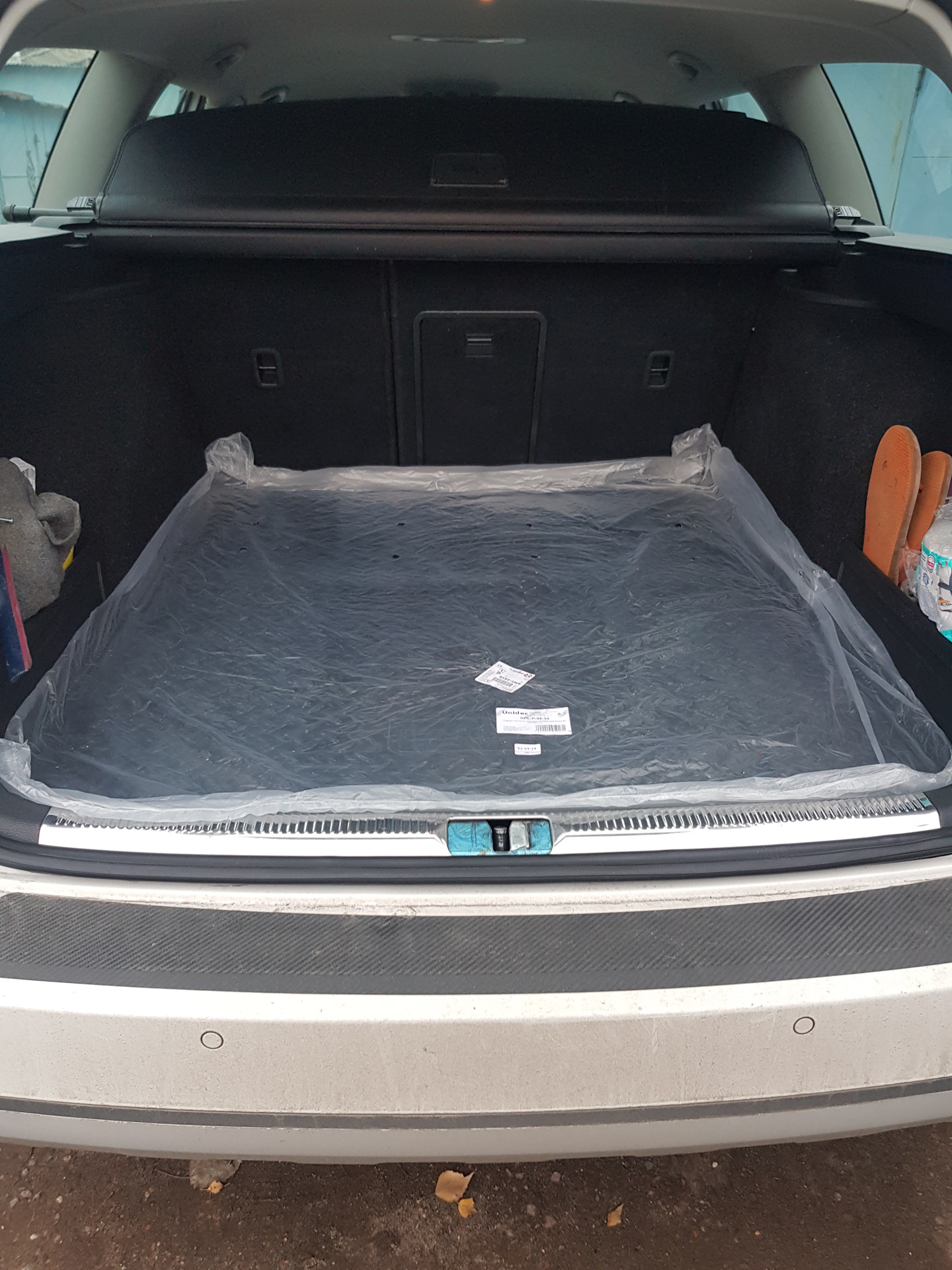 Приятные полезности. — Volkswagen Passat Alltrack (B7), 2 л, 2012 года ...