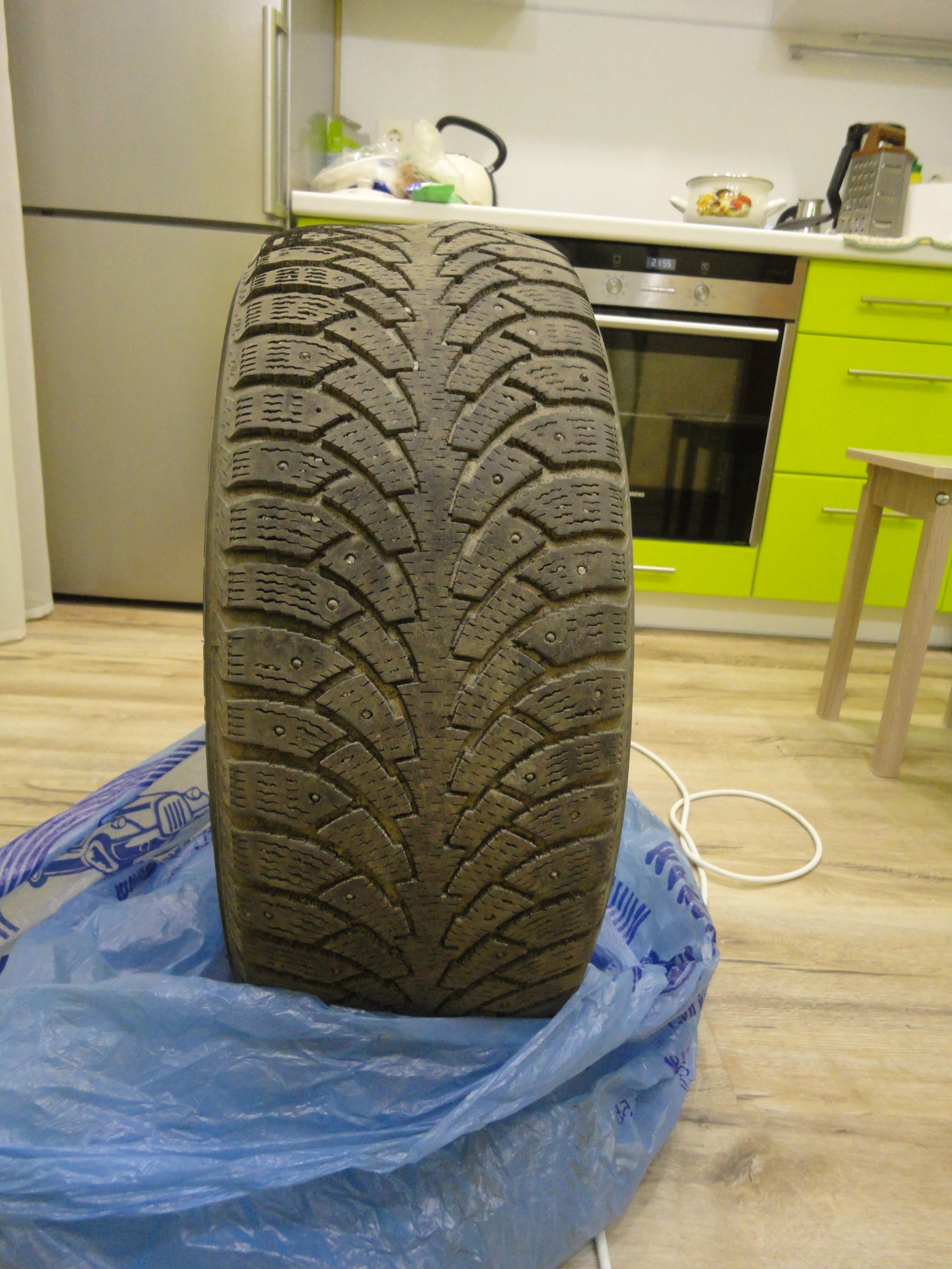 Покупка зимней шипованной резины — Ford Mondeo IV, 2 л, 2008 года ...