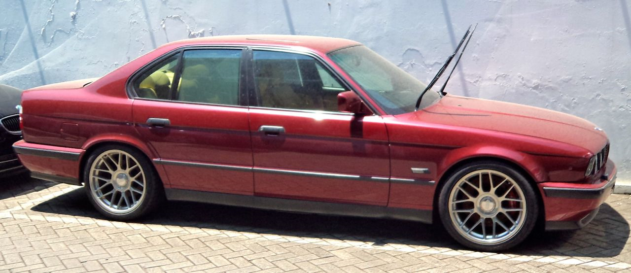 BMW e34 Calypsorot