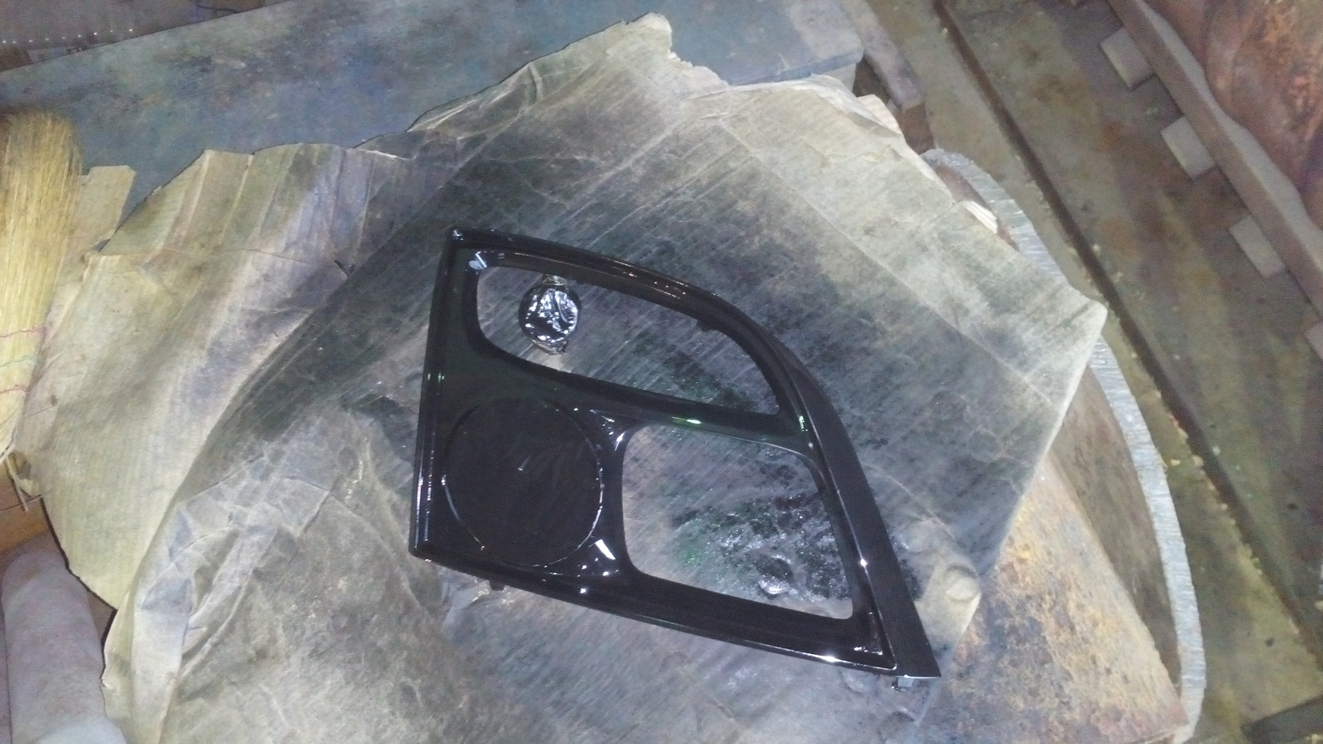 Покраска отражателя фары в чёрный! — Opel Vectra C, 1,9 л., 2005 года ...