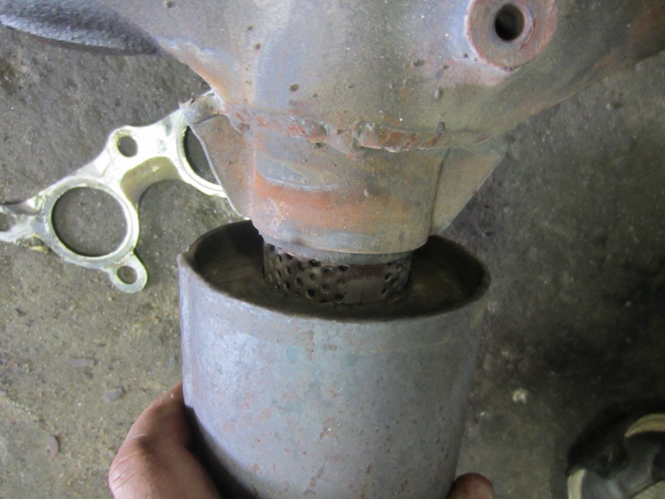 Прогорел выпускной коллектор (катализатор) ((((((((( Замена на б/у ...