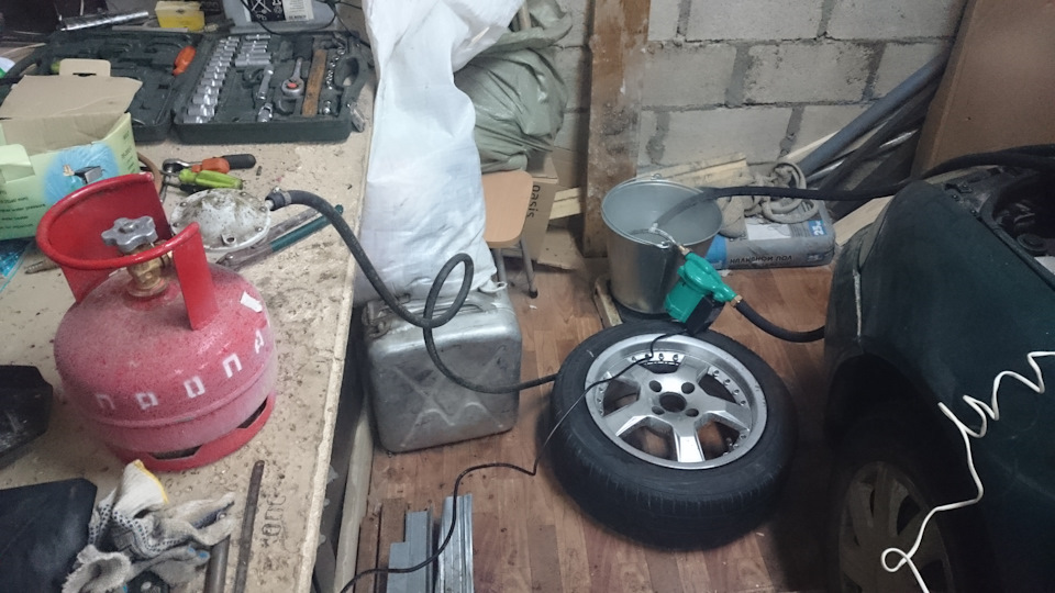 Чистка радиатора печки без снятия — Audi A4 (B5), 1,6 л, 1998 года ...