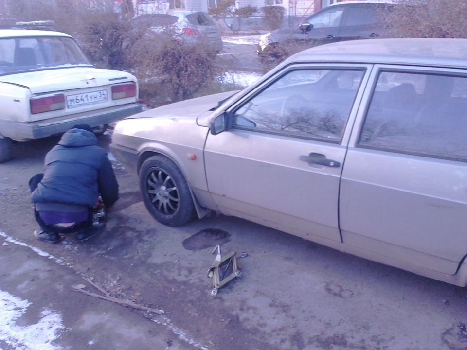 Заклинило колесо — Lada 21093i, 1,5 л, 2001 года | расходники | DRIVE2