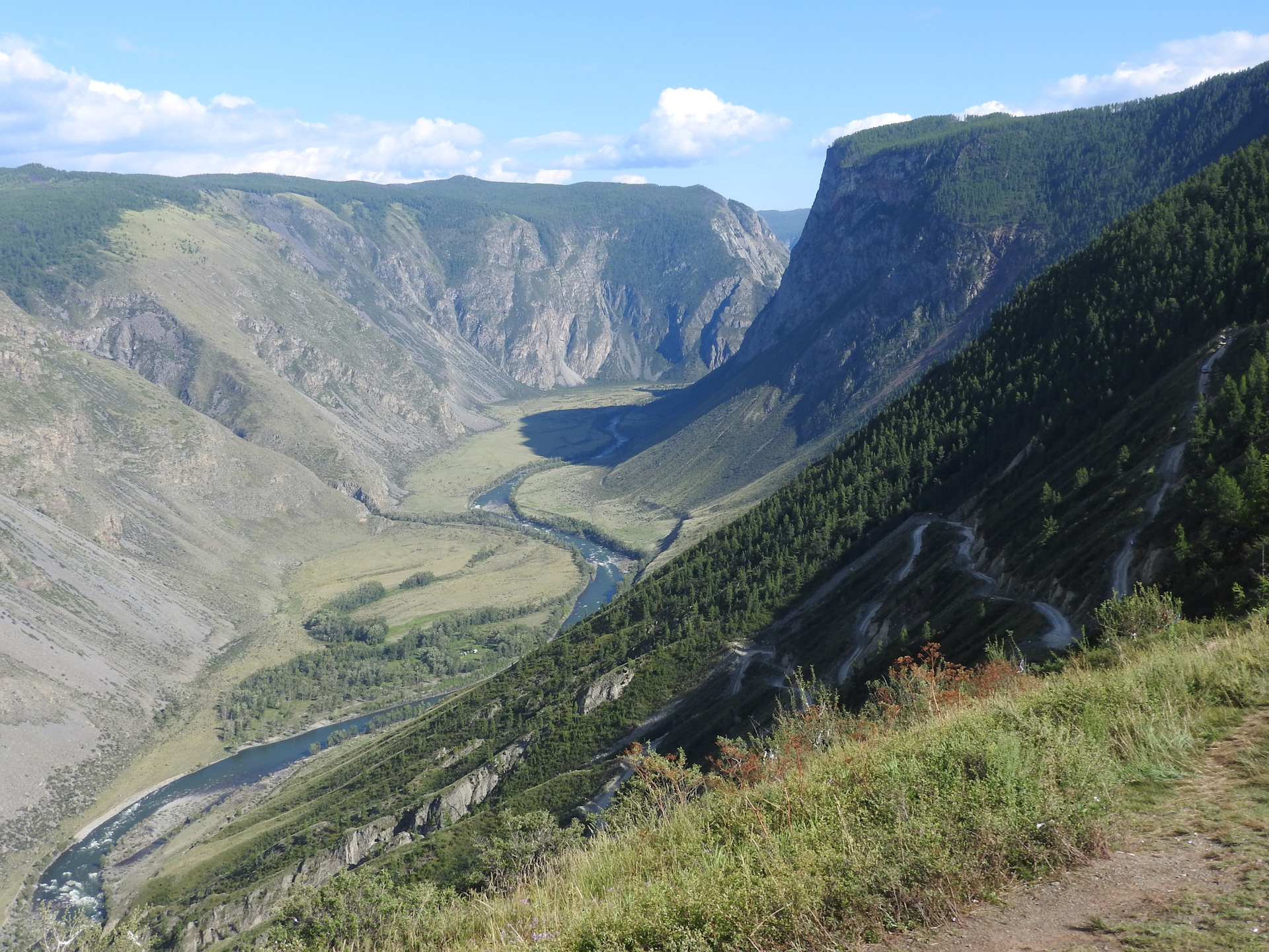 Дорога на Акташ горный Алтай