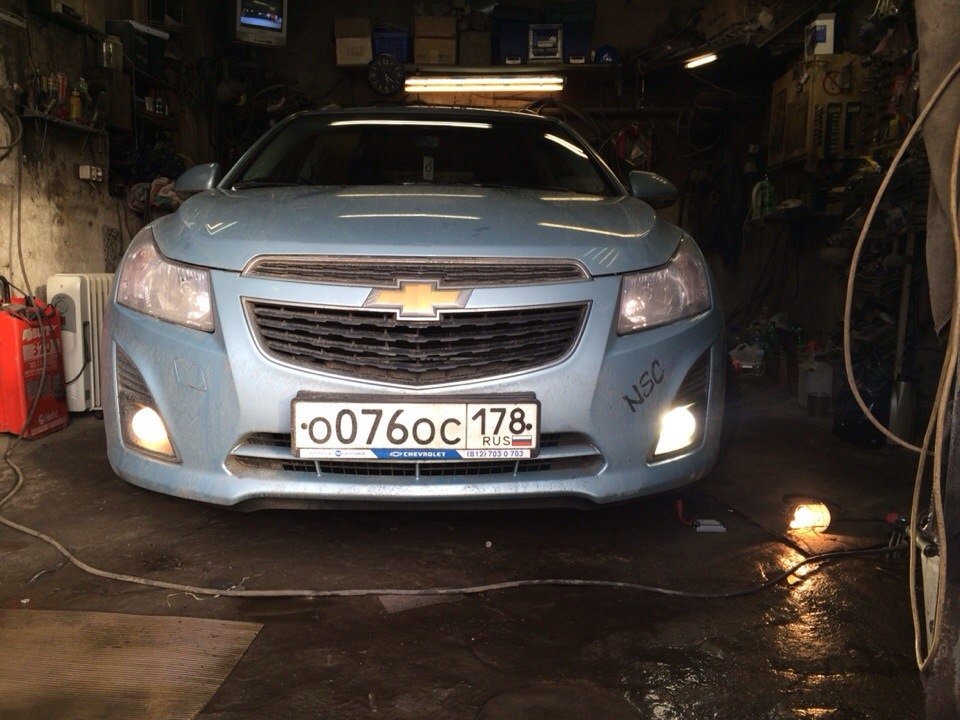 Chevrolet Cruze ксенон в ПТФ