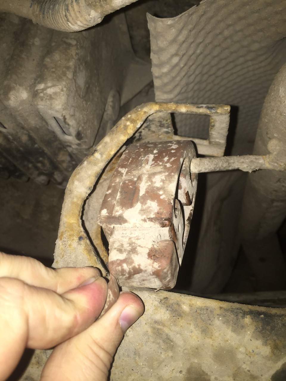 Замена резинок глушителя — DRIVE2