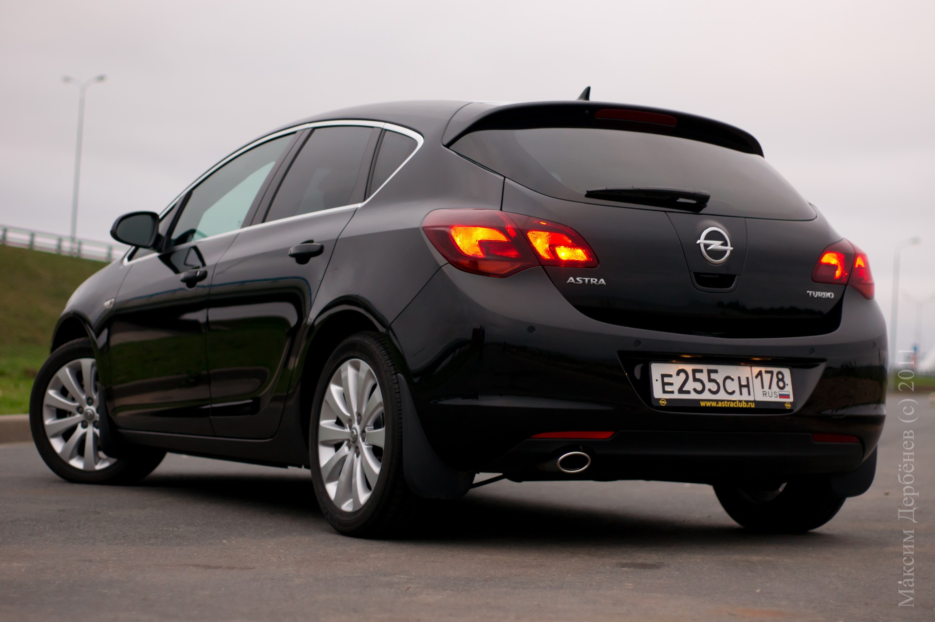 Опель хэтчбек 2011. Opel Astra j 2011. Opel Astra j 2013 хэтчбек. Opel Astra 2013 Hatchback.