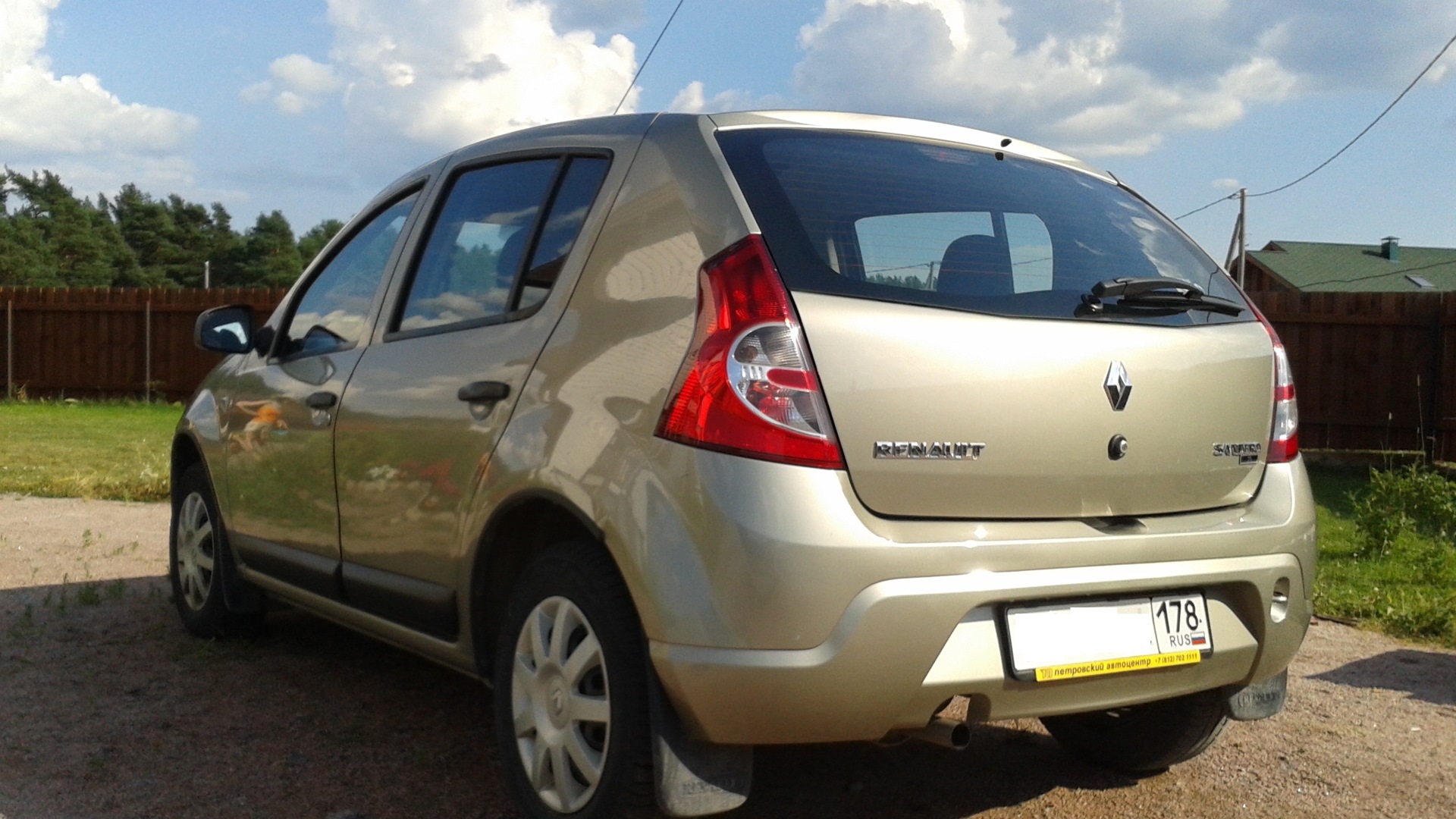 Renault Sandero 1G 1.4 бензиновый 2010 | Шайтан арба (игра слов) на DRIVE2