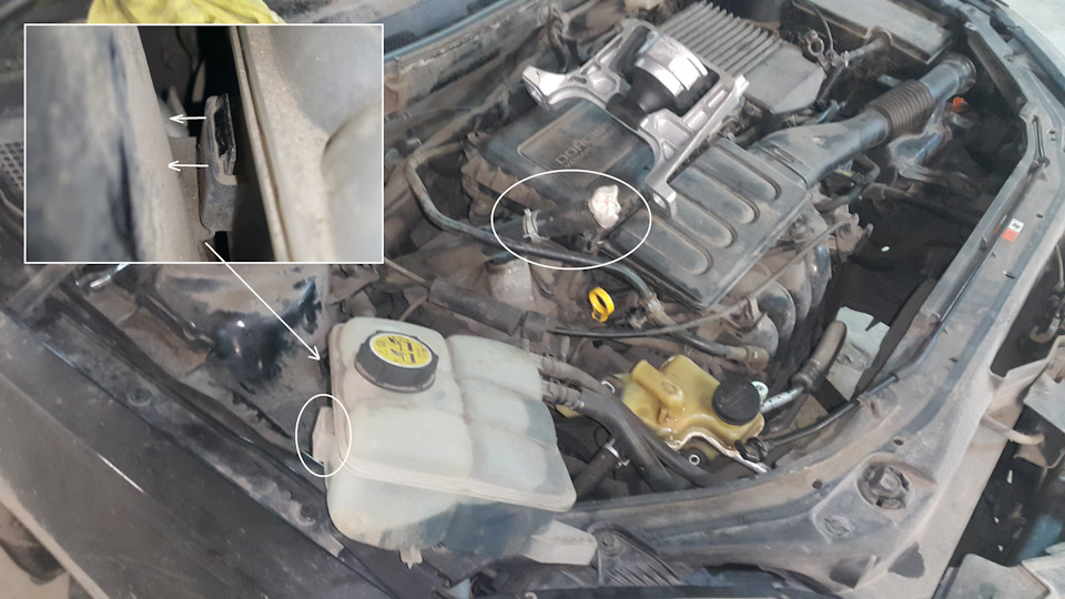 Главное, не сломать бачок во время этого процесса :)) — Mazda 3 (1G) BK