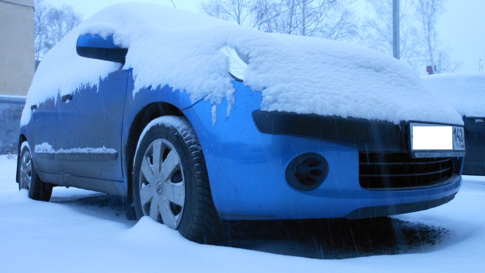 Хакапелита 8 — Nissan Note (1G), 1,6 л, 2006 года | шины | DRIVE2