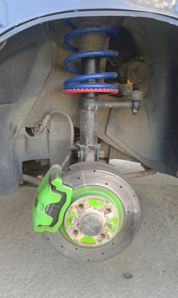 Прокачка передних стоек — Lada 21124, 1,6 л, 2006 года | тюнинг | DRIVE2