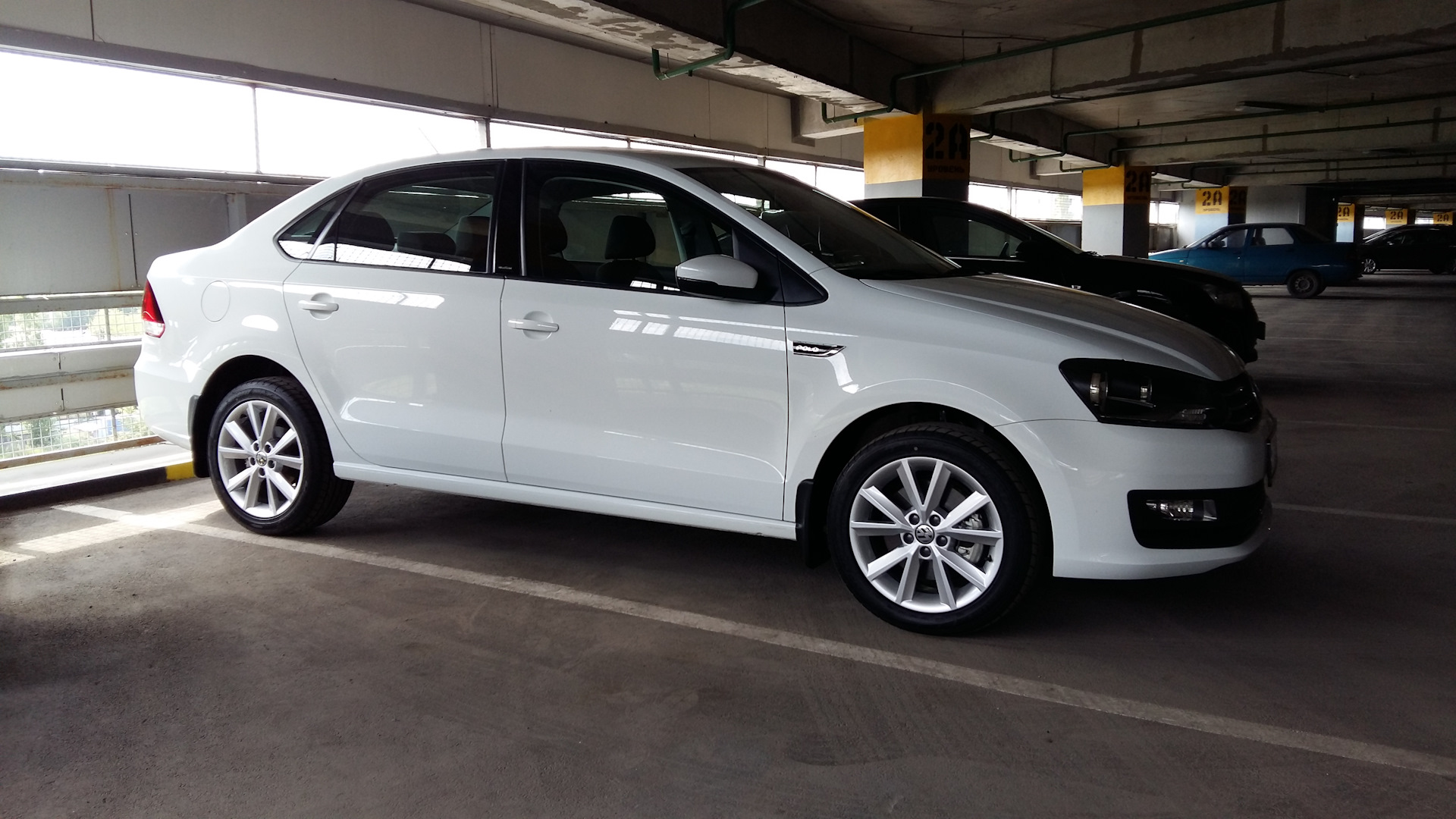 Volkswagen Polo Sedan 1.6 бензиновый 2016 | Allstar на DRIVE2