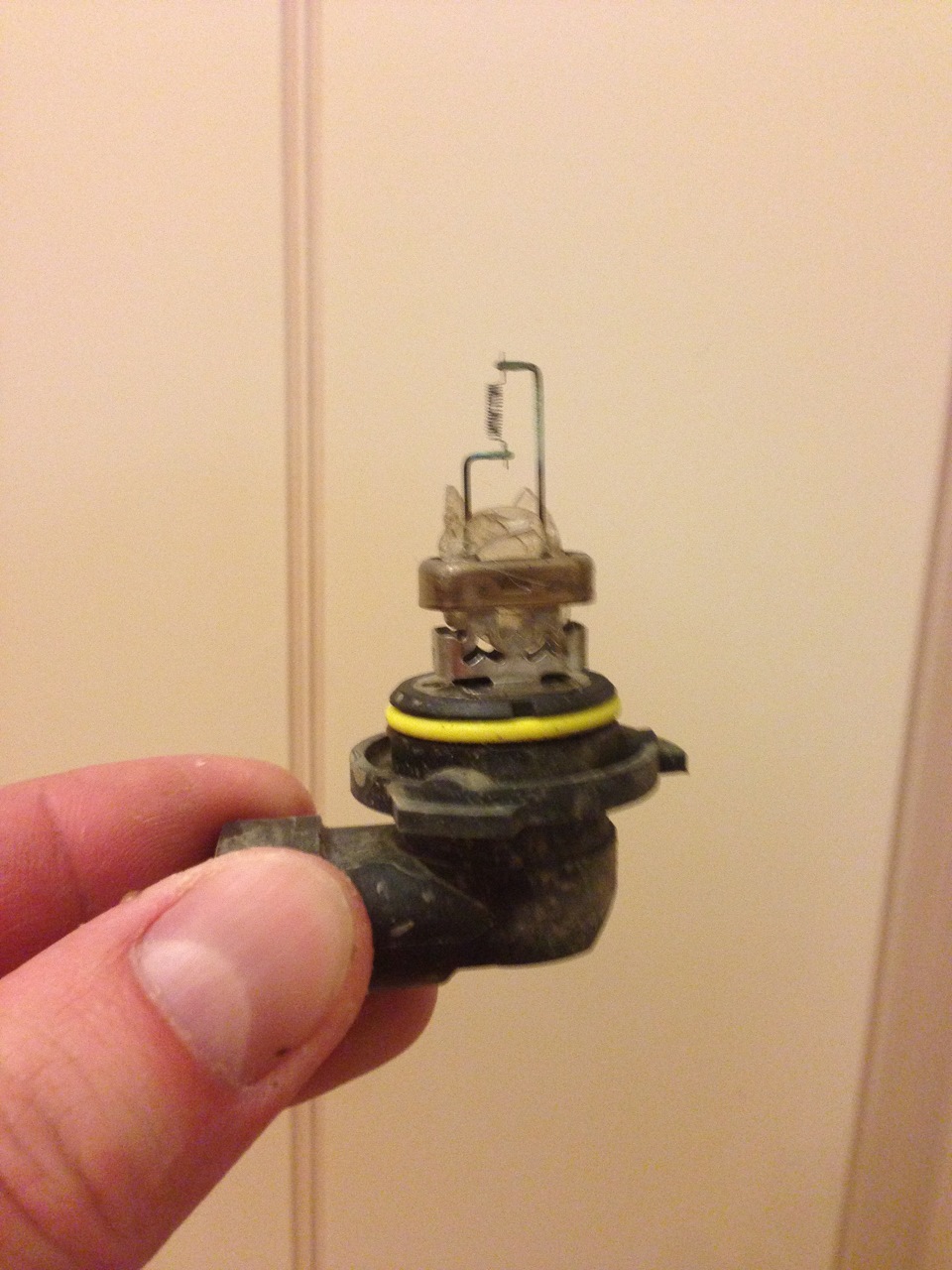 Шишка на резине, залитая ПТФ, наклейка на замок зажигания — Volkswagen ...