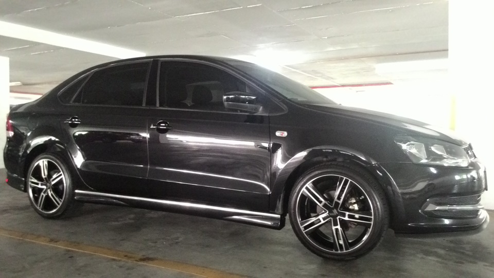 vw polo sedan 2012