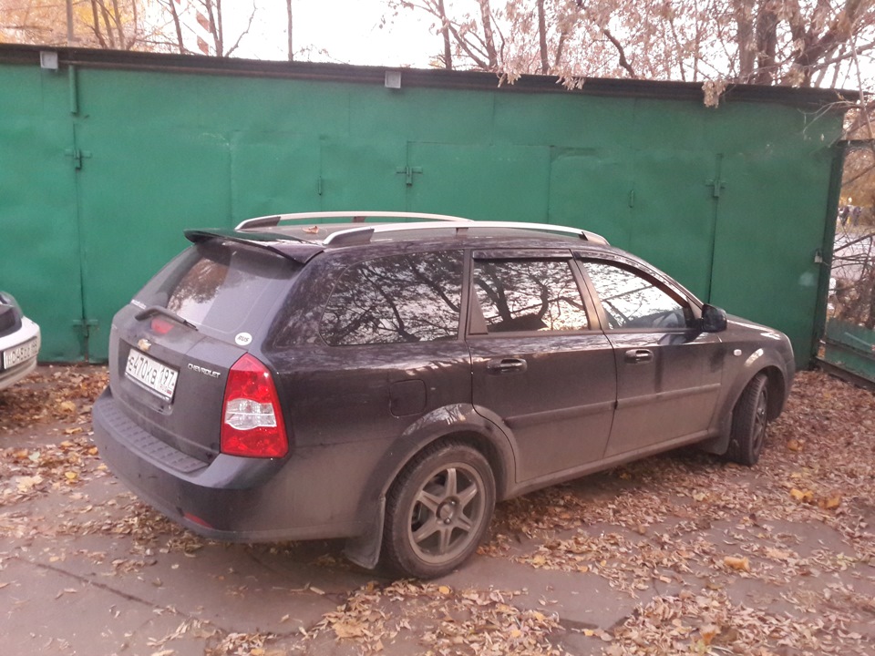 Спойлер на Wagon Chevrolet Lacetti SW