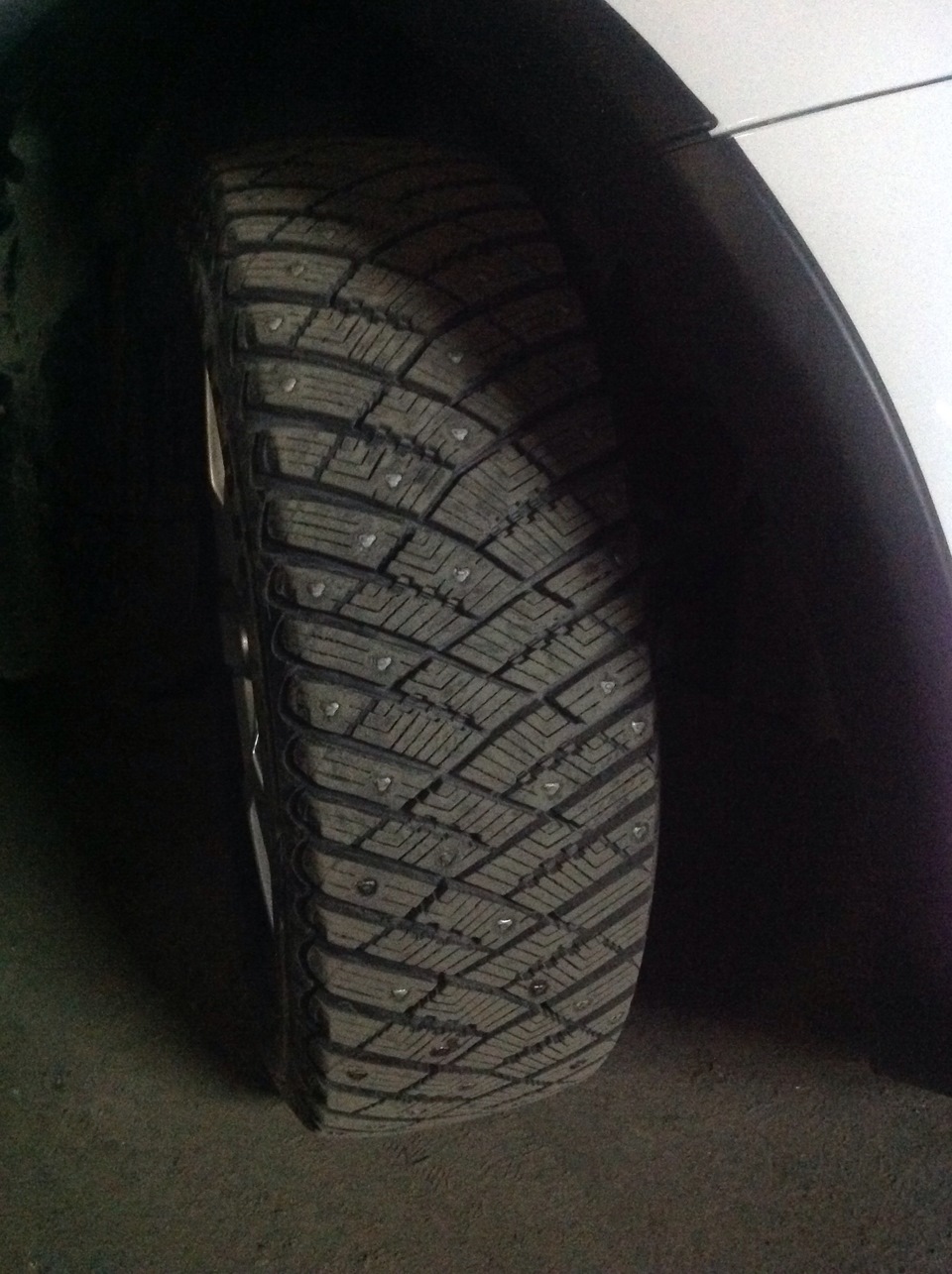 Goodyear UltraGrip Ice Arctic: впечатления эксплуатации. — Suzuki SX4 (1G),  1,6 л, 2013 года | шины | DRIVE2