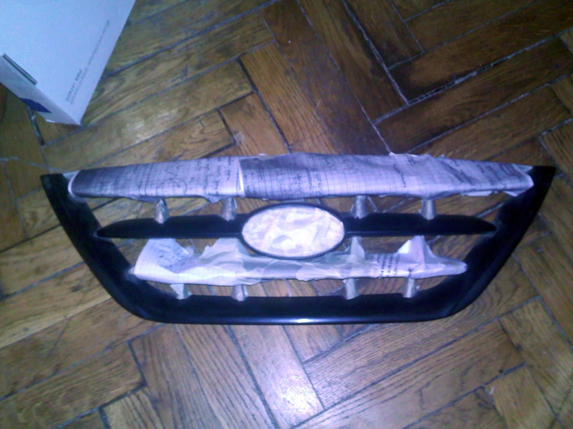 Покраска радиаторной решетки — Hyundai Elantra (3G), 1,8 л, 2005 года ...