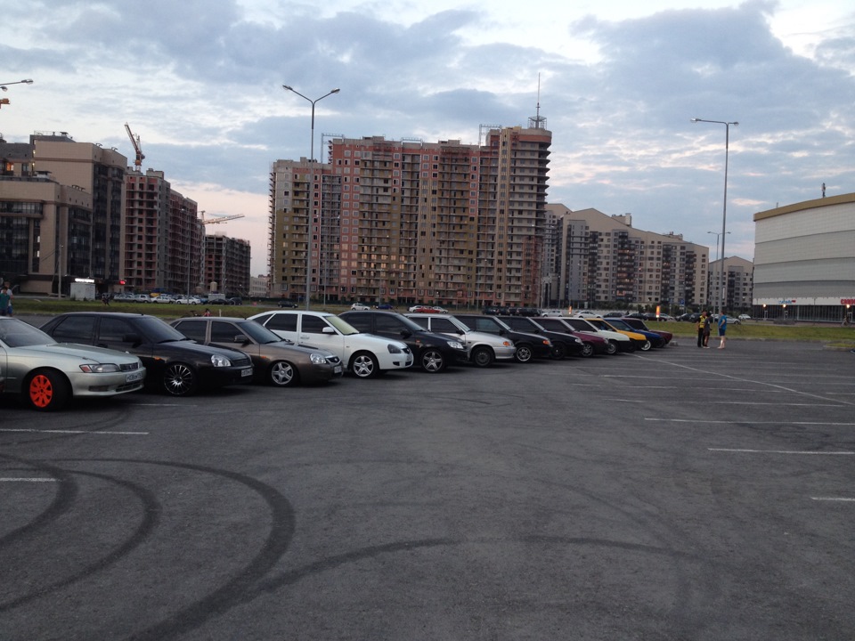 фото на посадке * — Lada Приора седан, 1,6 л, 2012 года | фотография ...