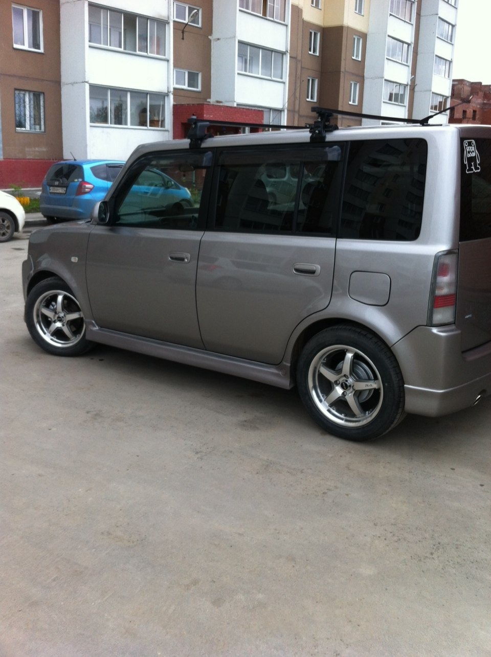 Замена дверной петли — Toyota bB (NCP30), 1,5 л, 2000 года | своими ...